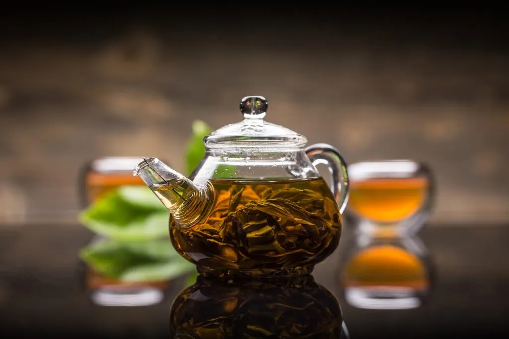 Glass teapot
